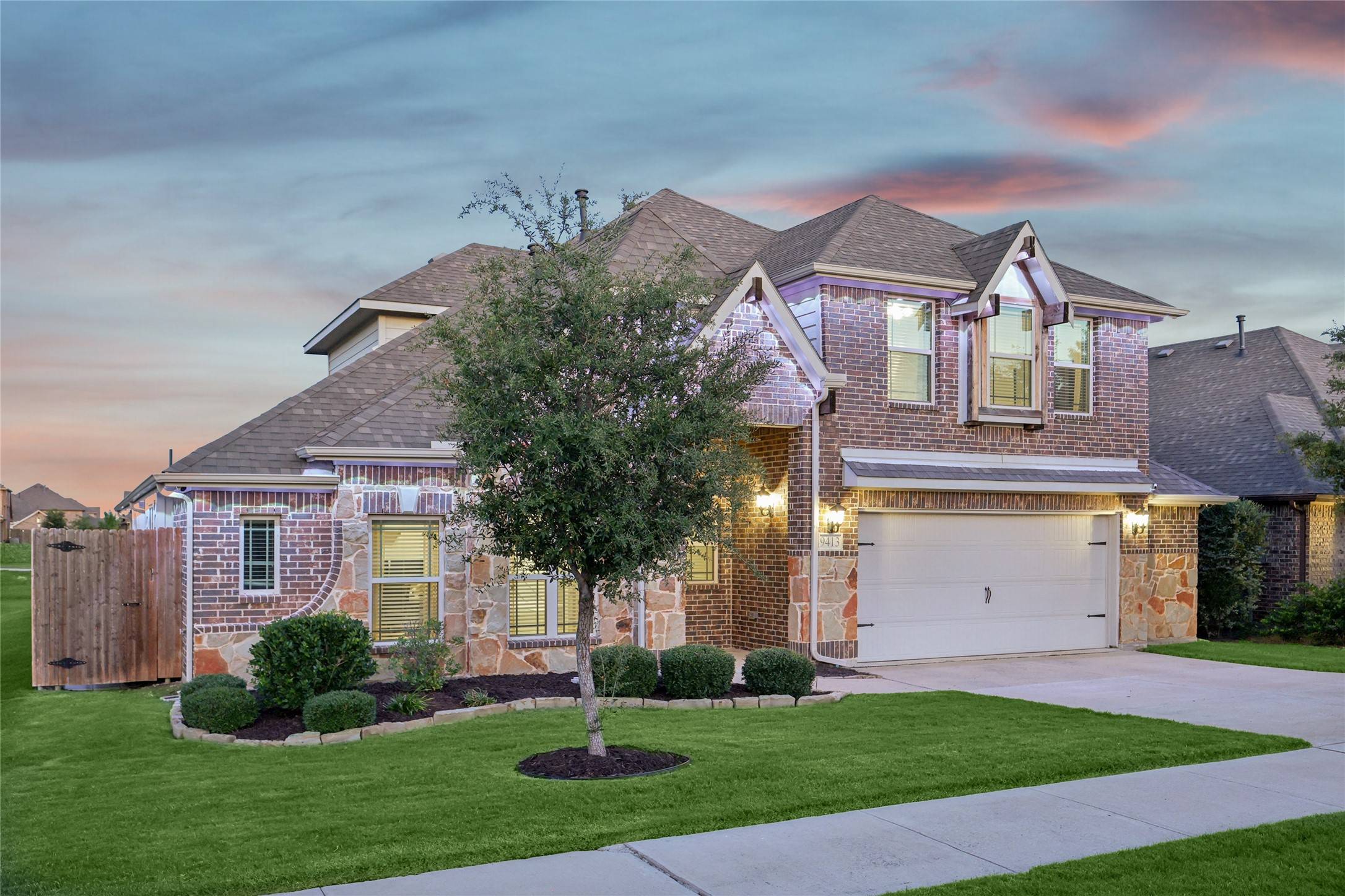 9413 Lakeway DR, Denton, TX 76226