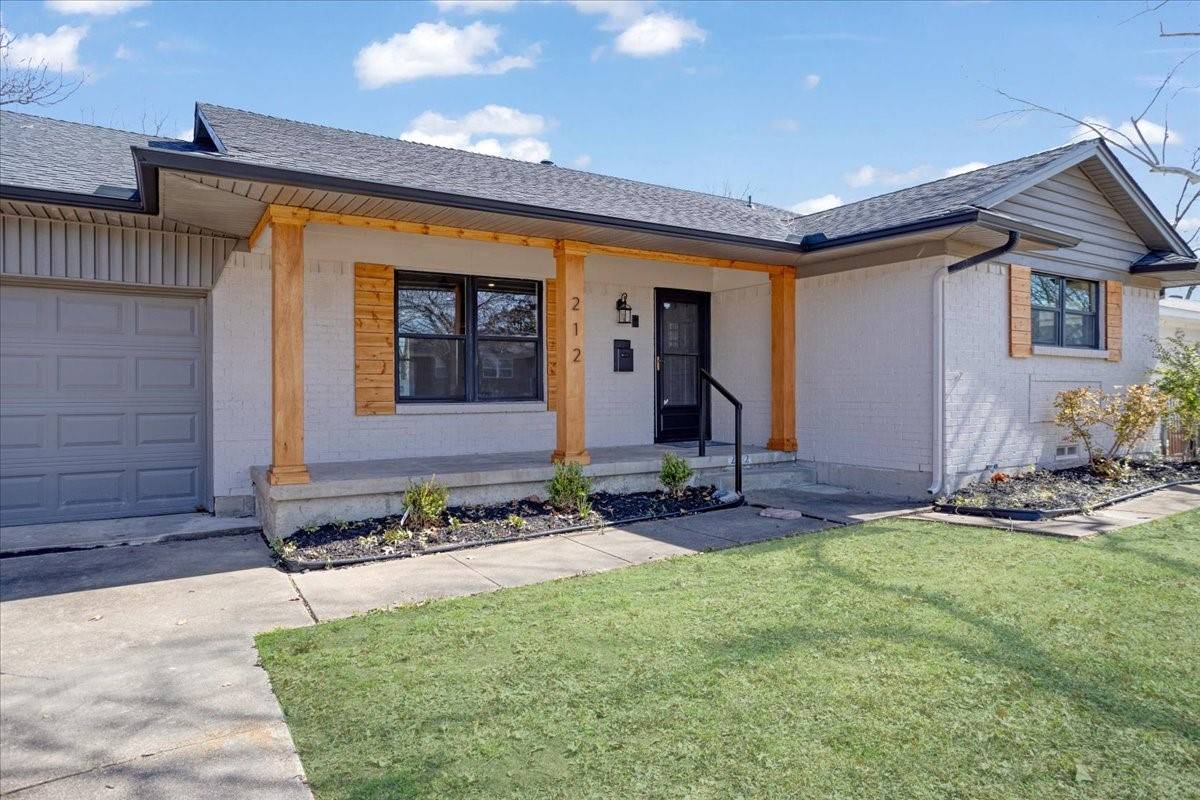 Rockwall, TX 75087,212 Joe White