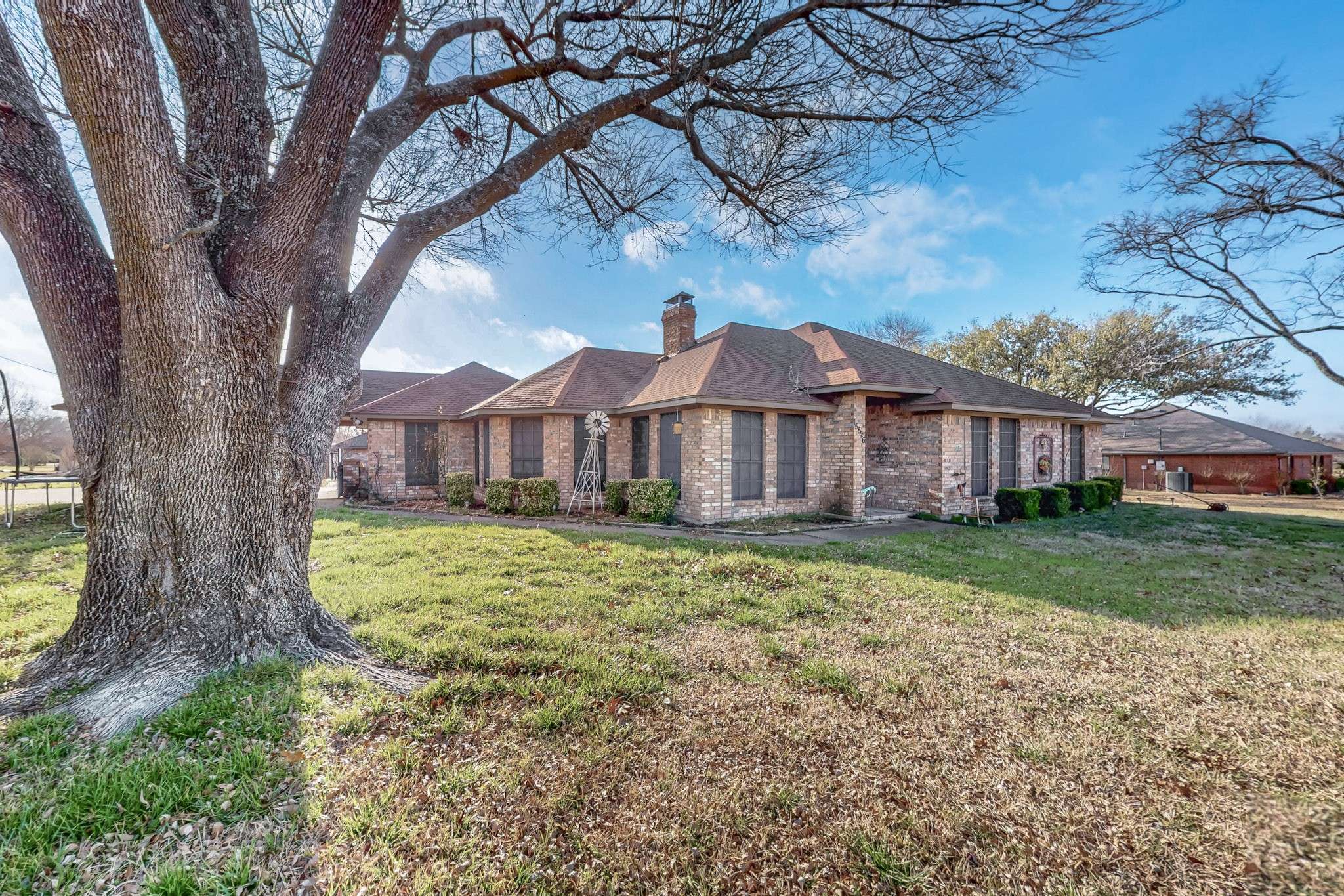 Forney, TX 75126,15526 Brookhollow CIR