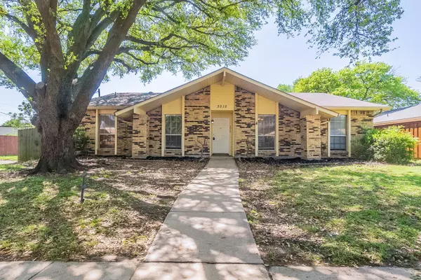 3010 Silverdale LN, Garland, TX 75044