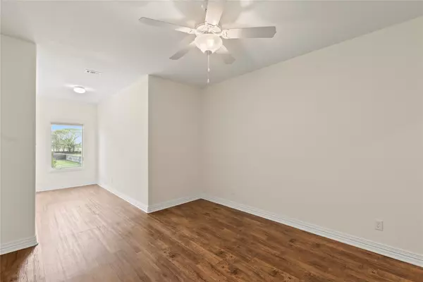 Gun Barrel City, TX 75156,187 Randy ST