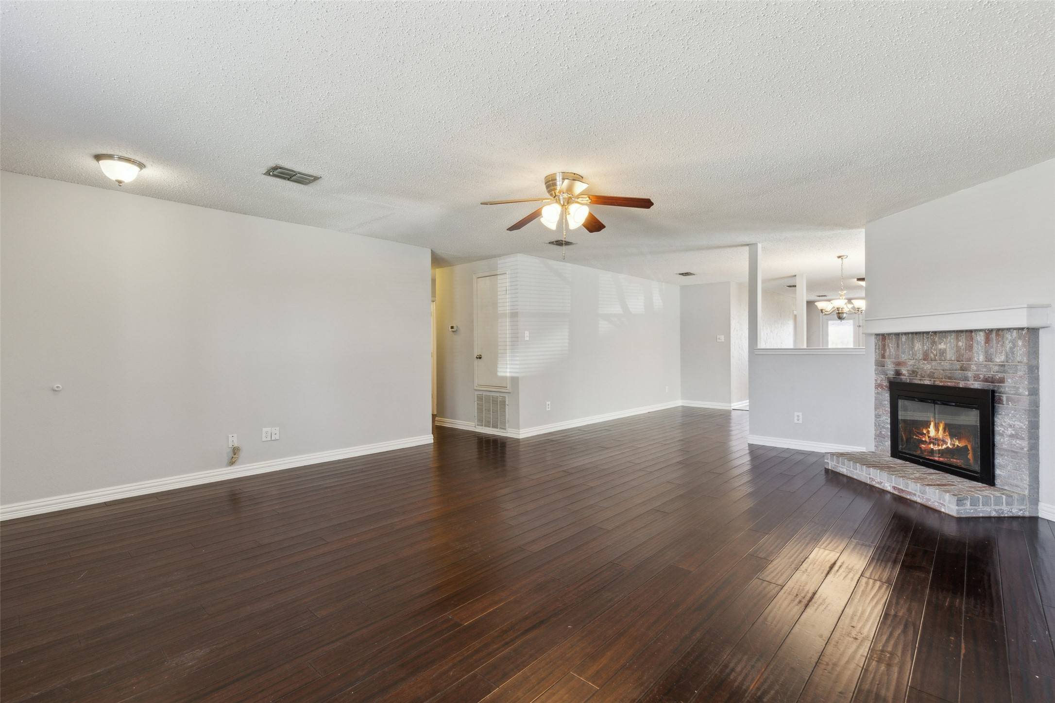 Denton, TX 76210,6109 Highfield PARK