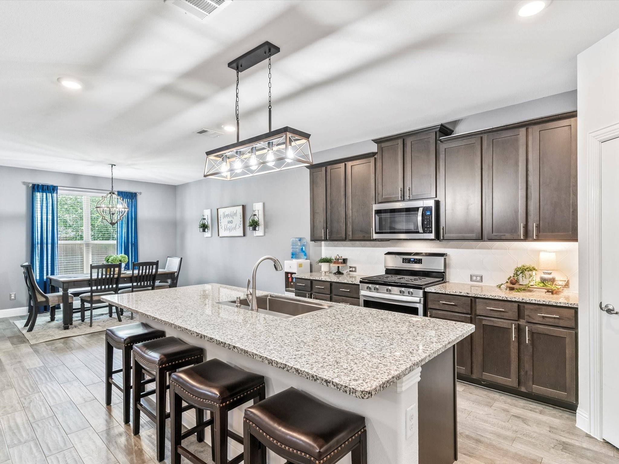 2804 Faro RD, Aubrey, TX 76227