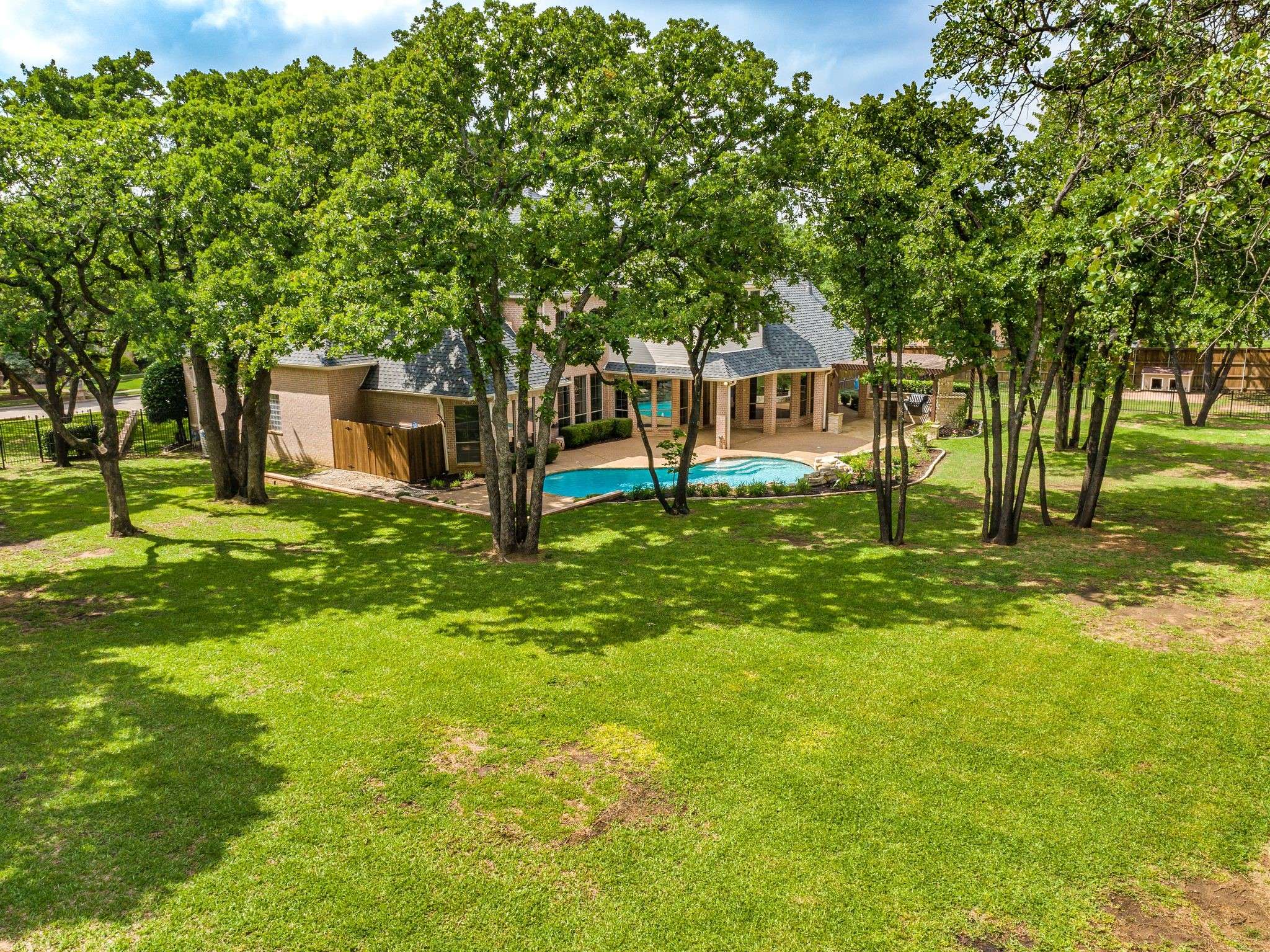 1713 Broadmoor DR, Keller, TX 76262