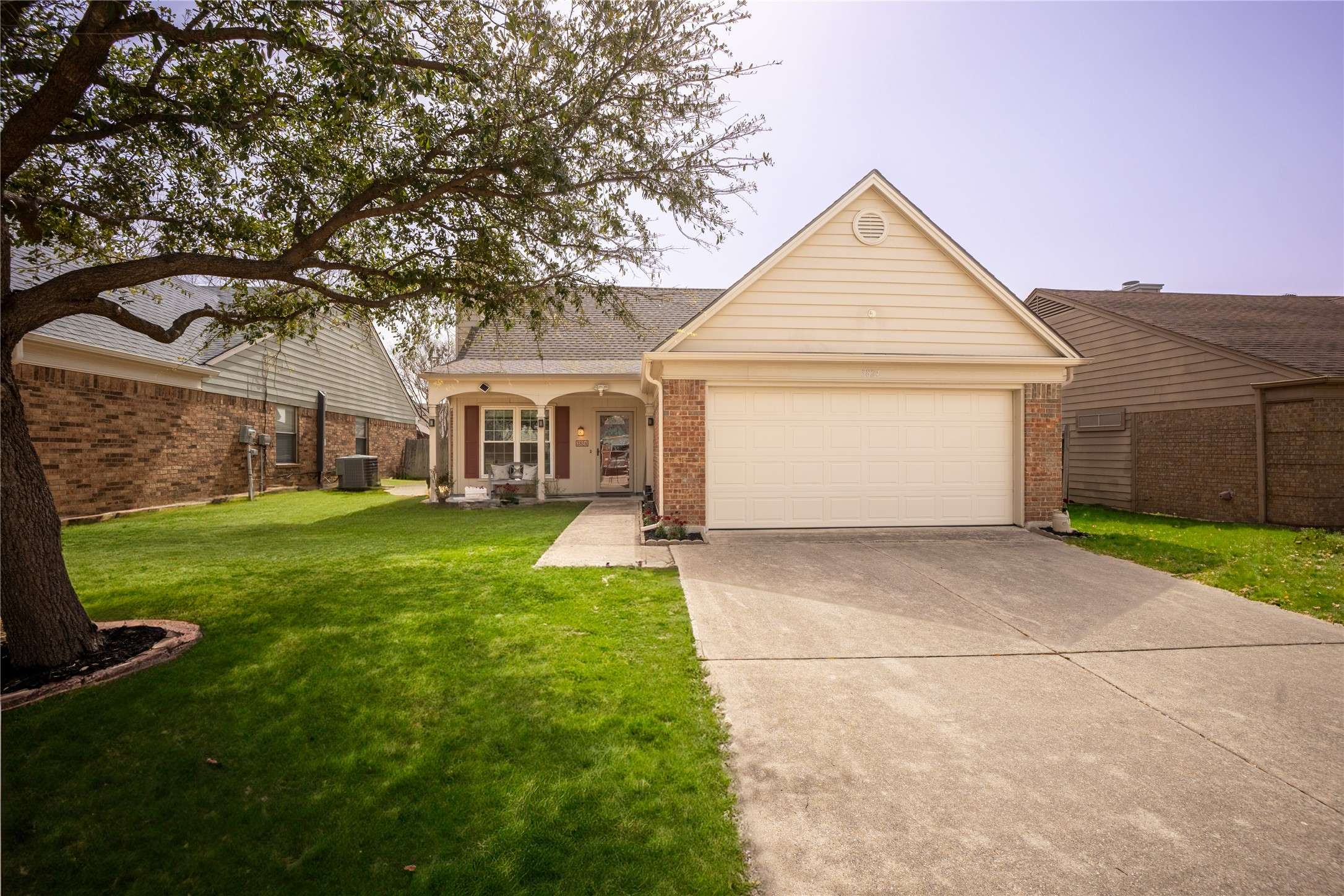 3824 Huckleberry DR, Fort Worth, TX 76137