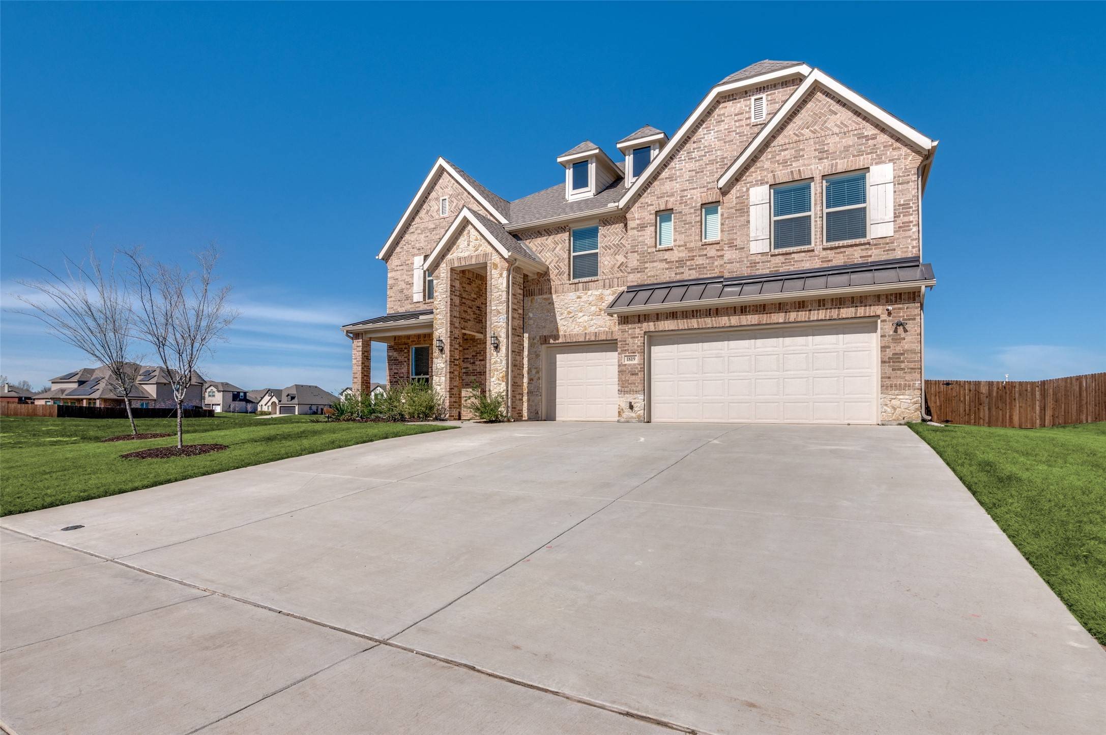 1819 Orlando DR, Cedar Hill, TX 75104
