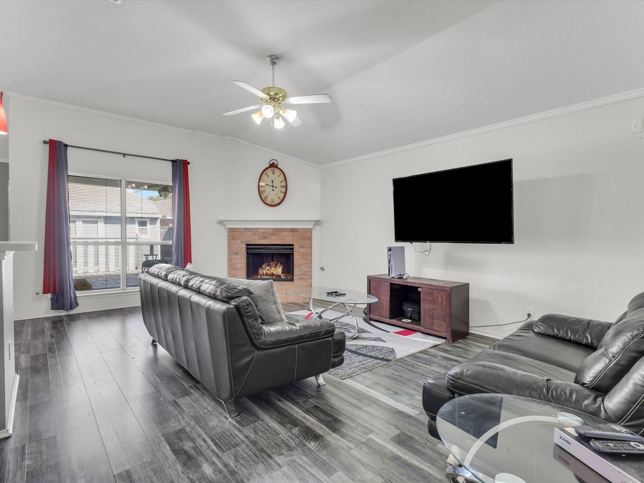 Desoto, TX 75115,1208 Urban DR
