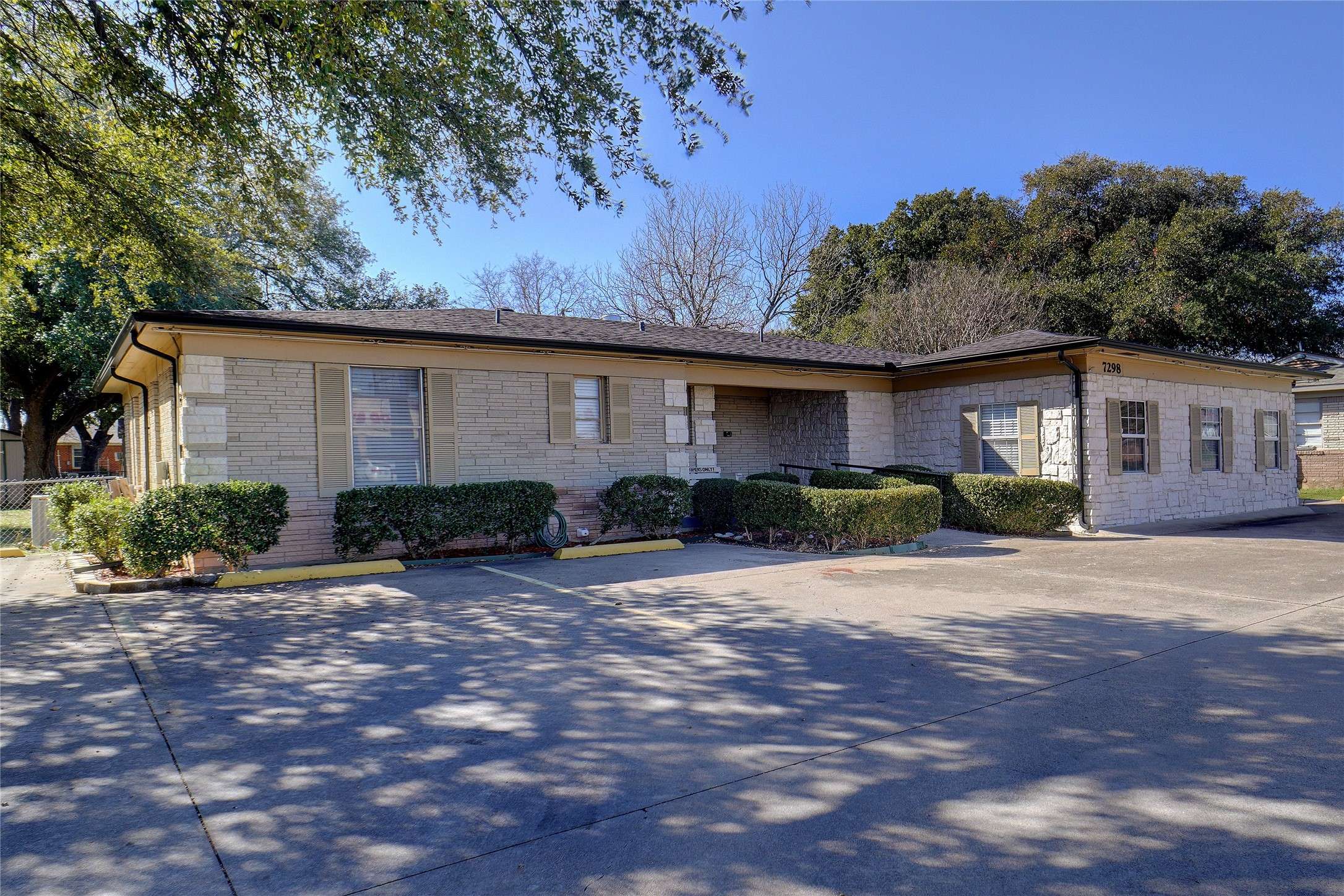 Richland Hills, TX 76180,7298 Glenview DR