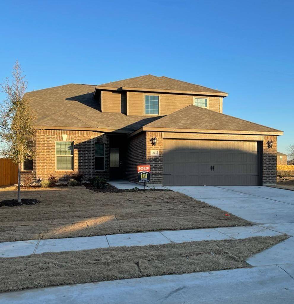 223 Golden Sands LN, Princeton, TX 75407