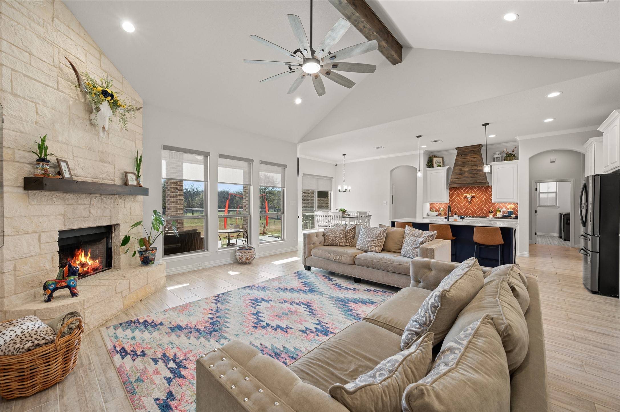 Azle, TX 76020,725 Glade Park CT