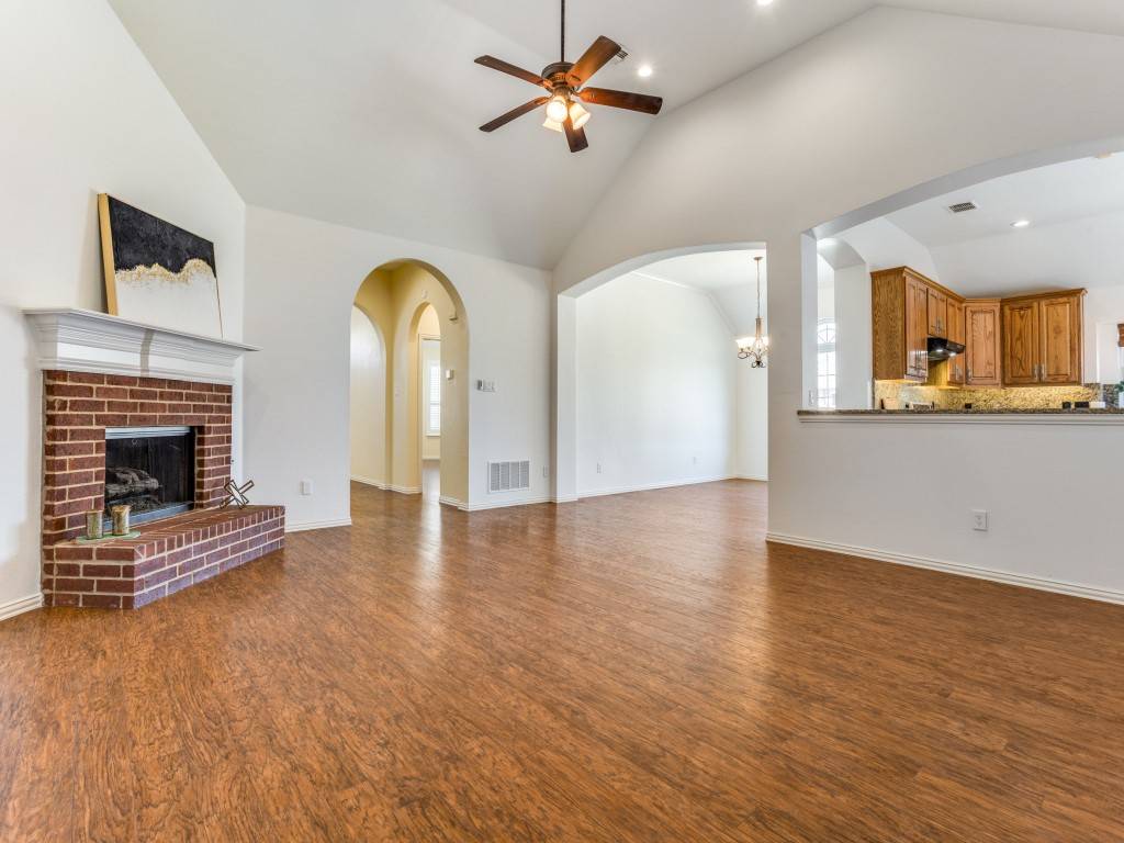 Allen, TX 75002,1416 Brenda LN