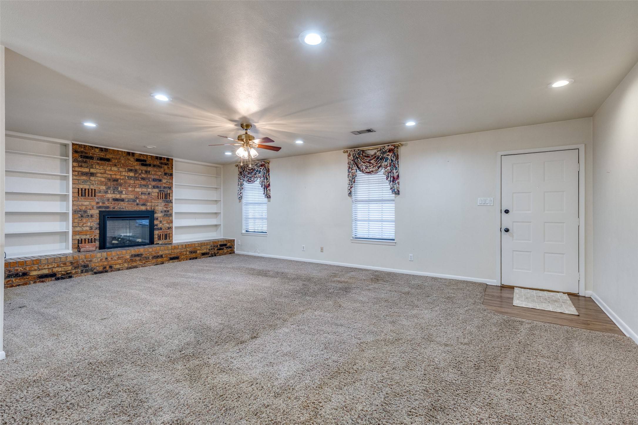 Decatur, TX 76234,1200 S Church ST