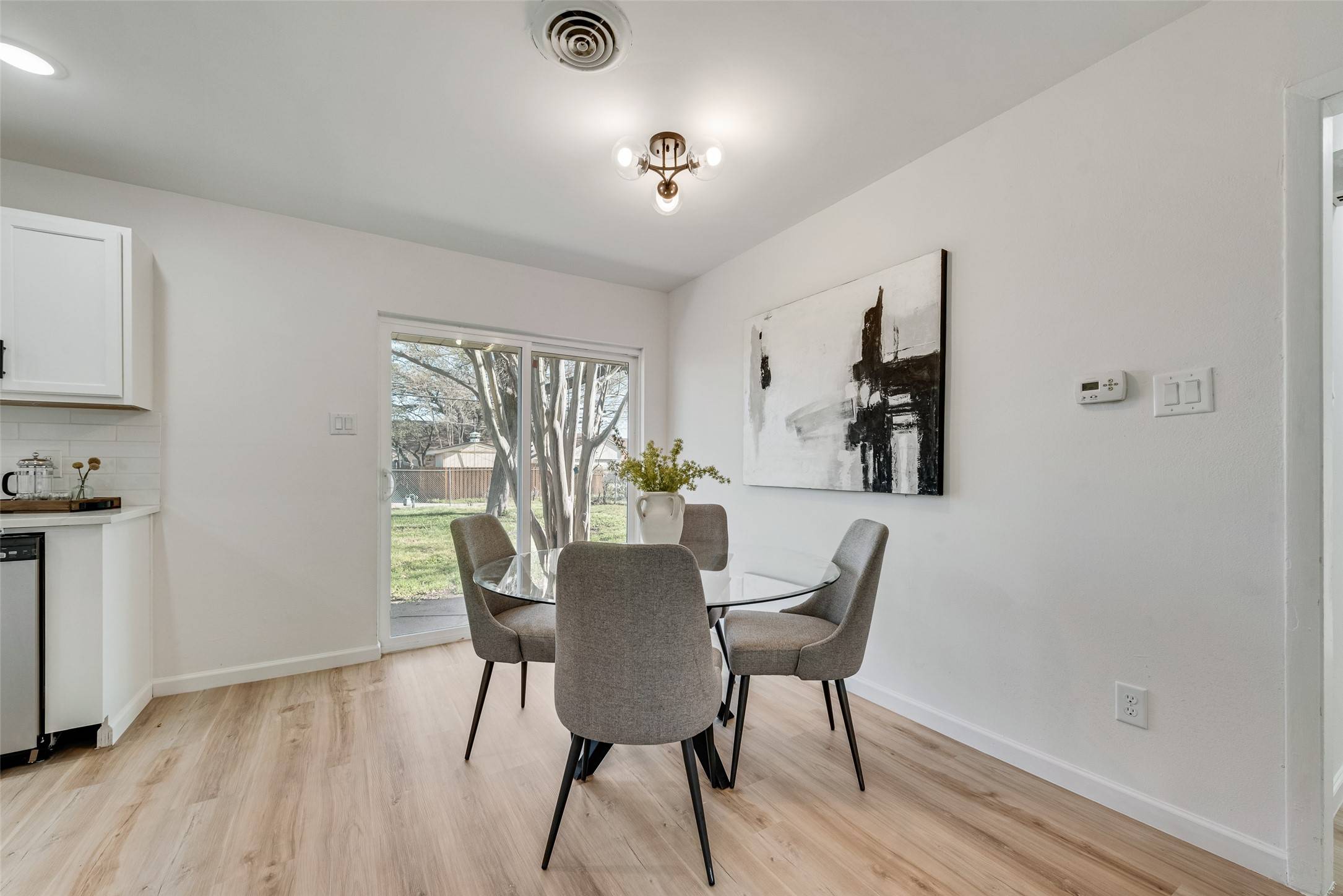 Garland, TX 75042,2809 Maple DR