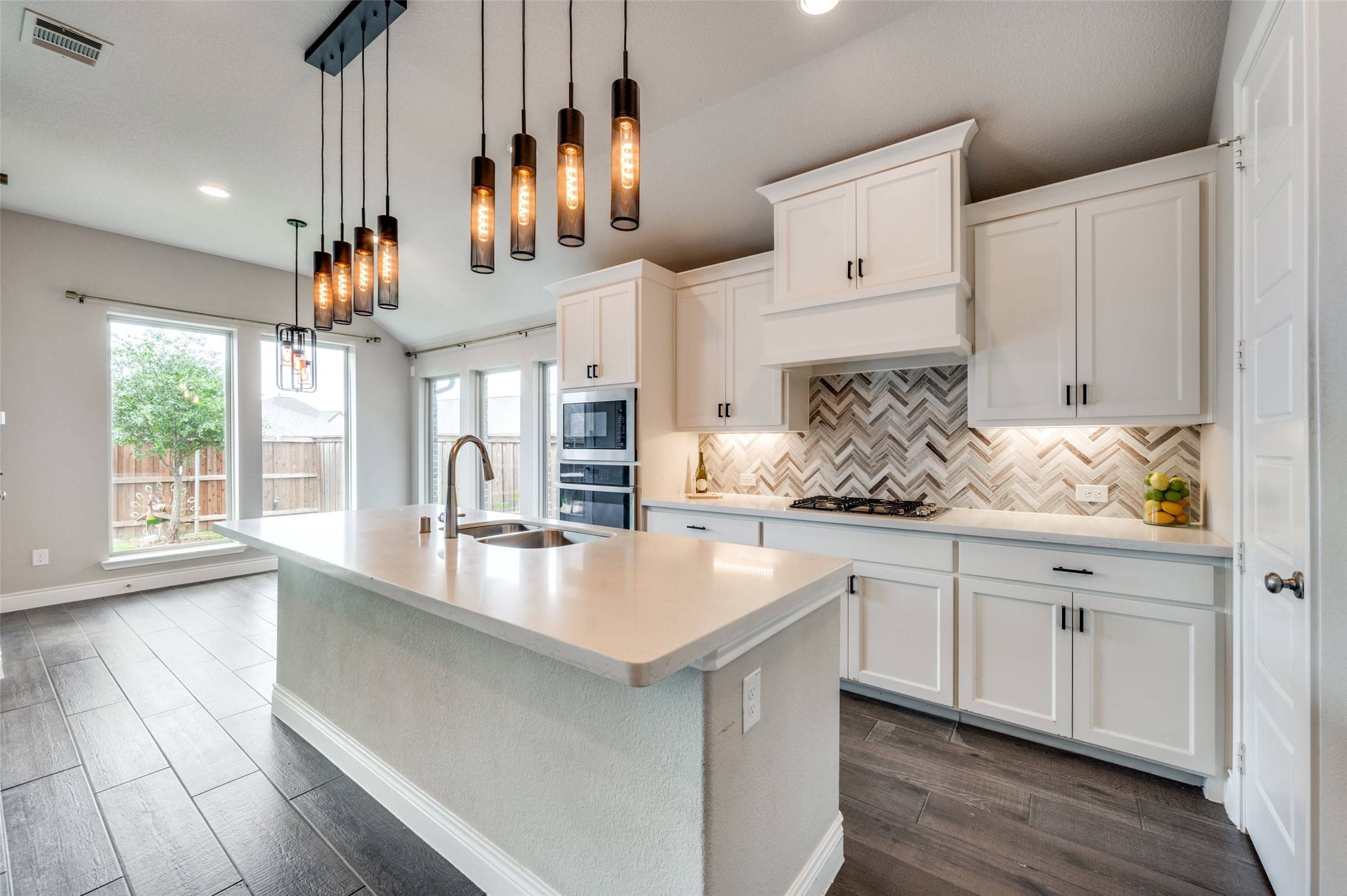 Little Elm, TX 75068,9600 Blue Stem LN