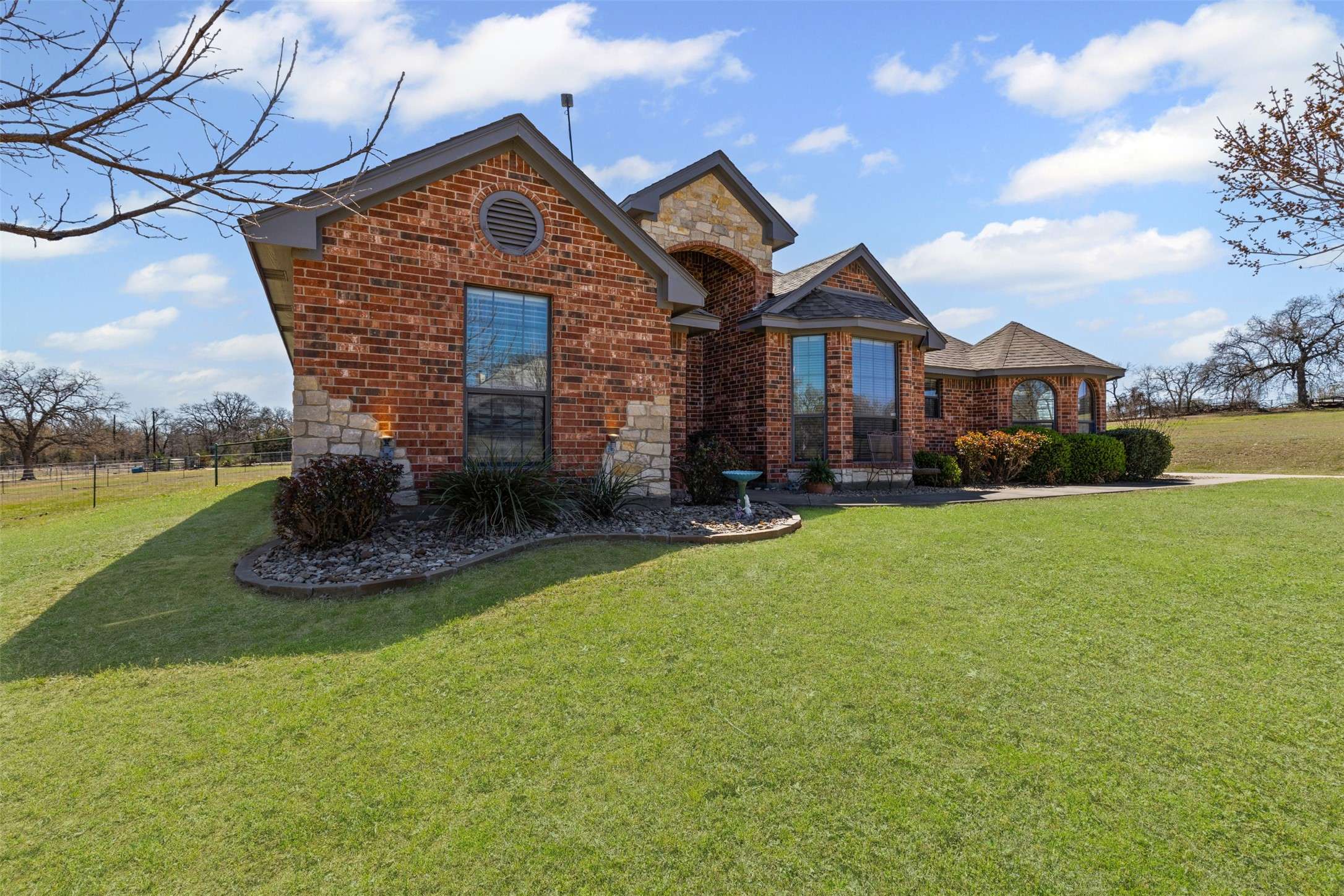 Weatherford, TX 76085,106 Hedges CIR