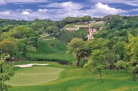 8440 Caradale CT, Cleburne, TX 76033