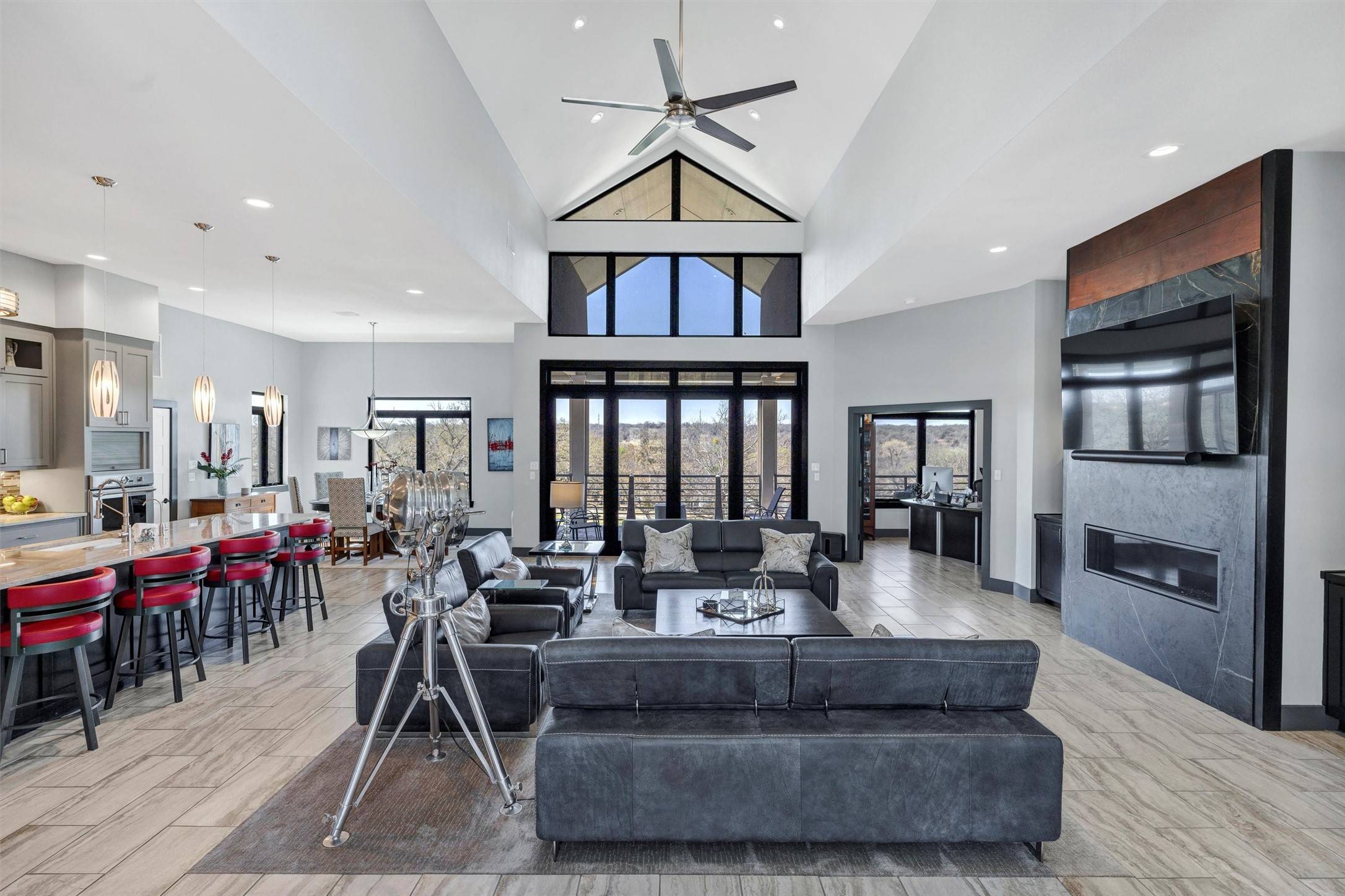 Granbury, TX 76049,6411 Lansdowne CT