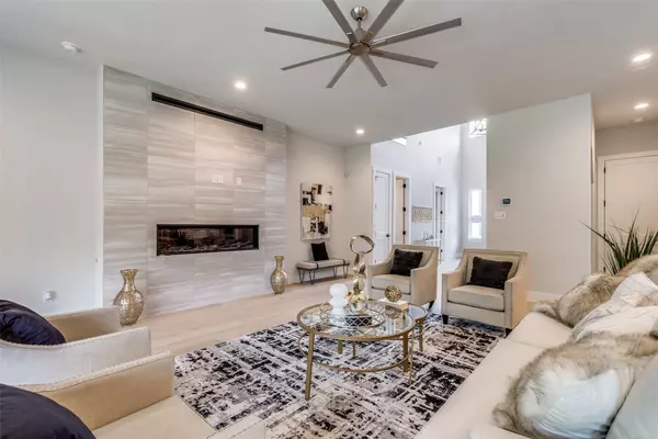 Dallas, TX 75218,10721 Clearbrook LN