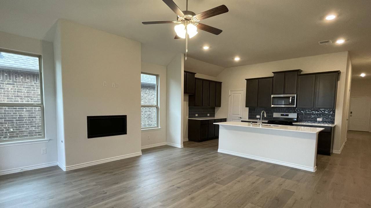 Forney, TX 75126,4165 Plateau DR