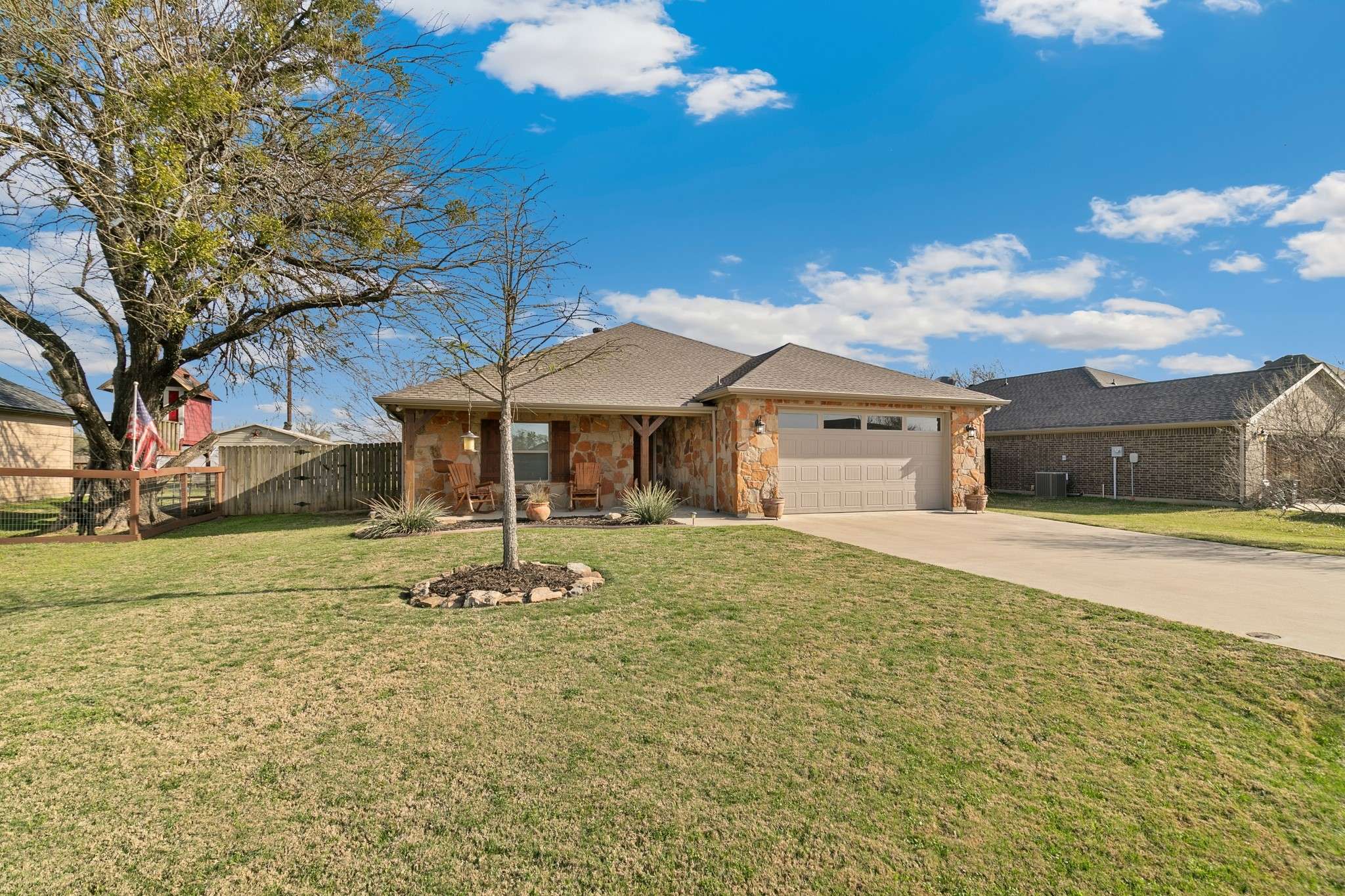 Tioga, TX 76271,1207 Mary Ann CT