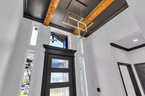 Grand Saline, TX 75140,918 N Spring ST