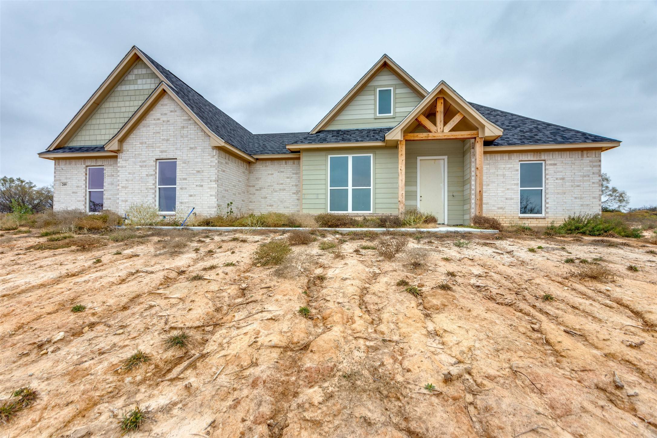 209 Jefferson WAY, Weatherford, TX 76088