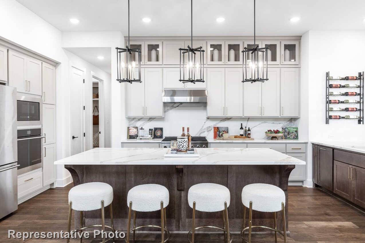 2352 Flora DR, Mclendon Chisholm, TX 75032