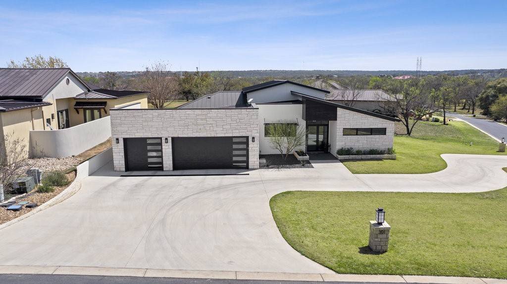 301 Eocene, Horseshoe Bay, TX 78657