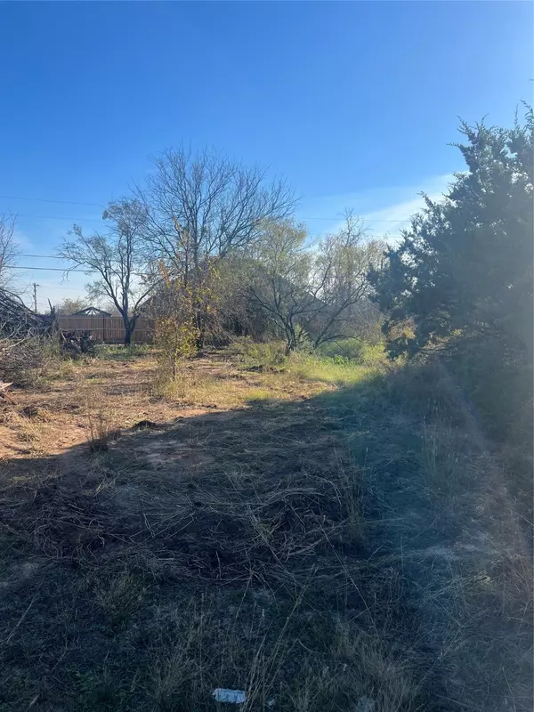 Granbury, TX 76048,2921 BLACKJACK LN
