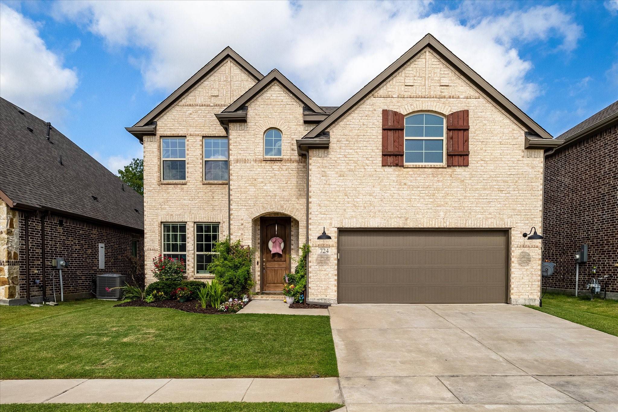 724 Fletcher DR, Fate, TX 75087