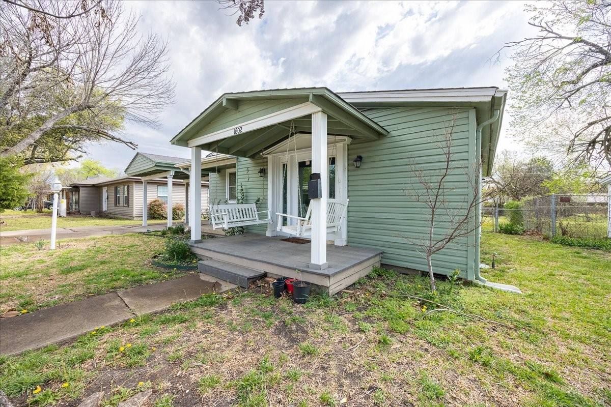 Garland, TX 75042,1602 Marion DR