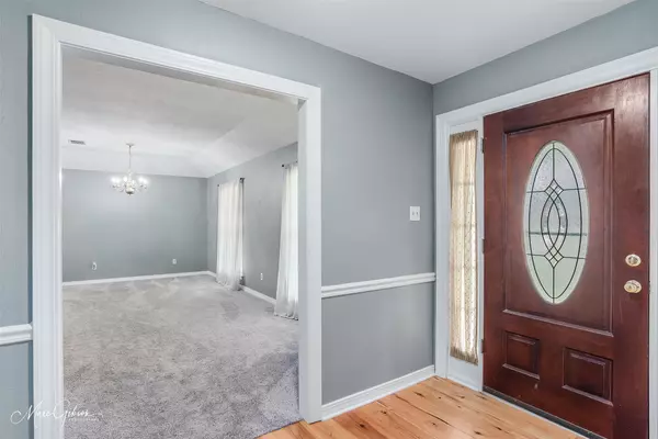 Haughton, LA 71037,216 Country LN