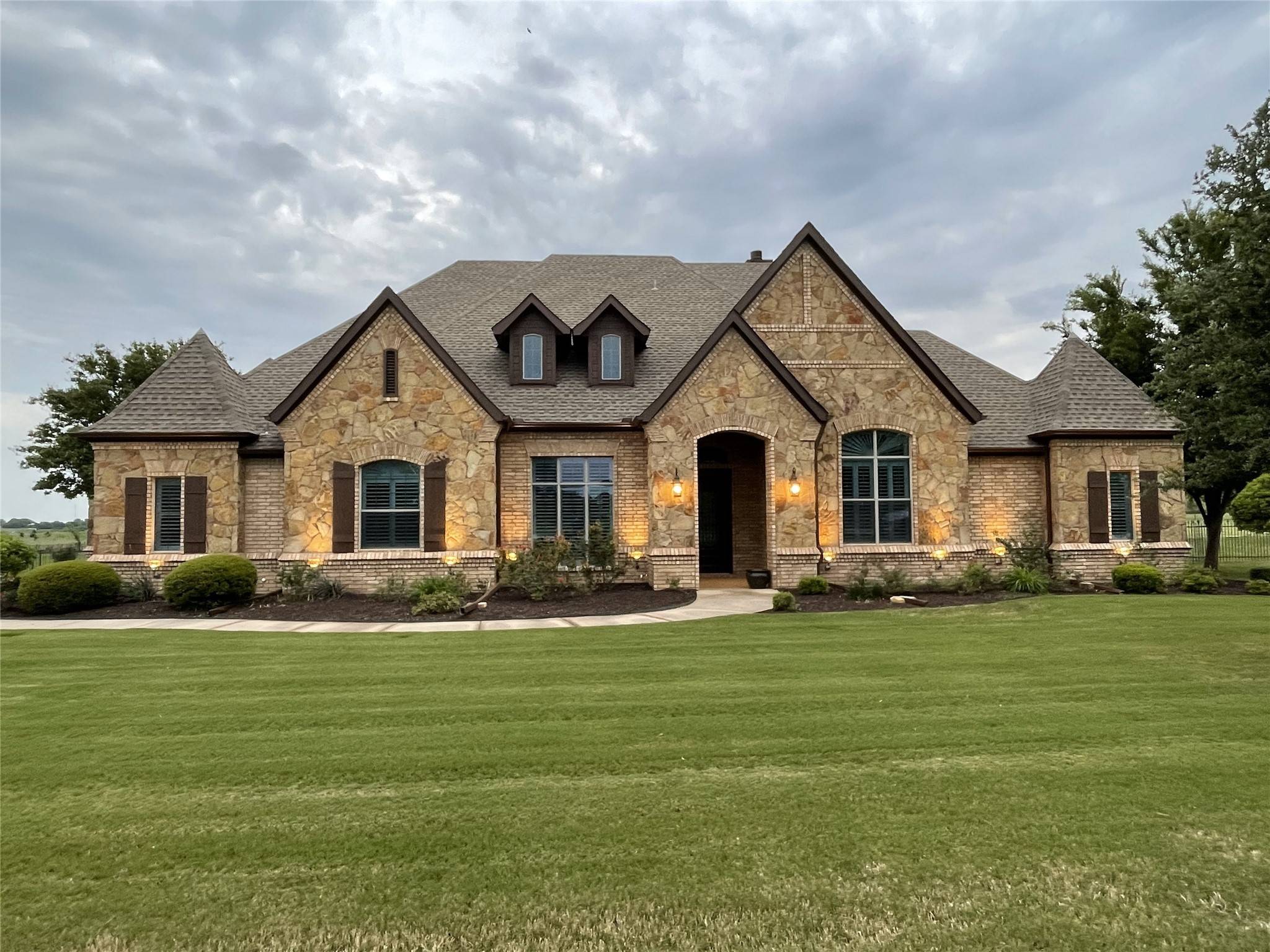 1304 Rollie Michael LN, Fort Worth, TX 76179