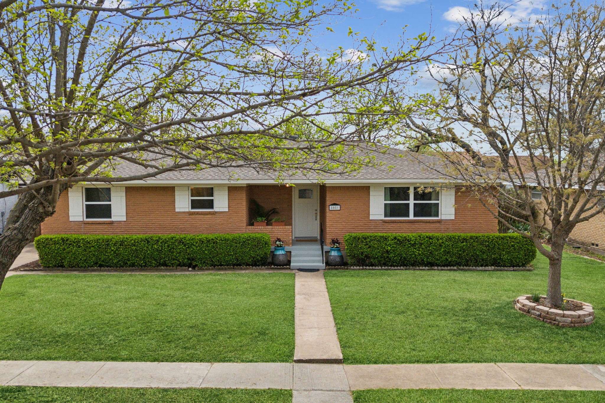 8081 Hillside DR, Frisco, TX 75033