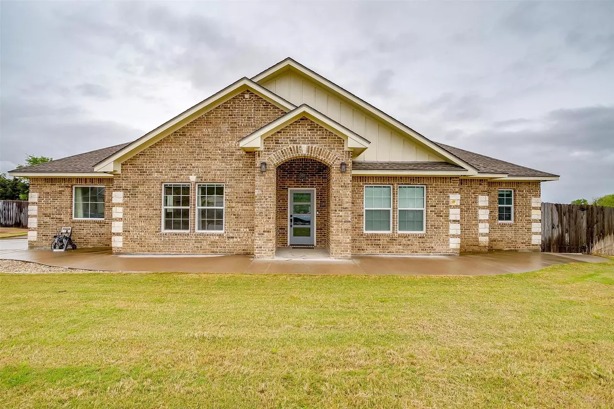 Robinson, TX 76655,124 Sydney LN