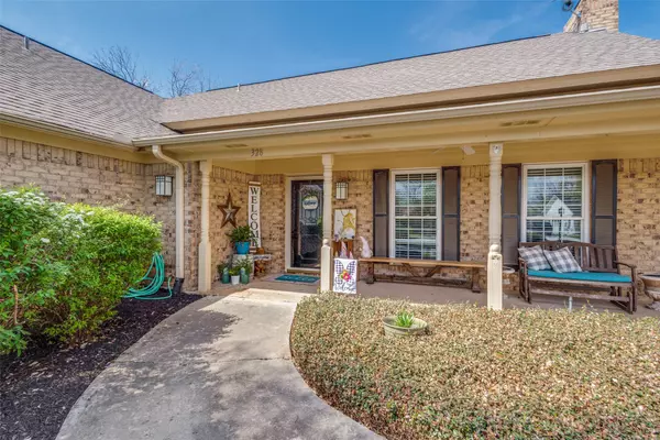 Justin, TX 76247,328 S Jackson AVE