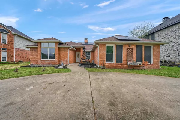 1933 Lakeview CIR, Sherman, TX 75092