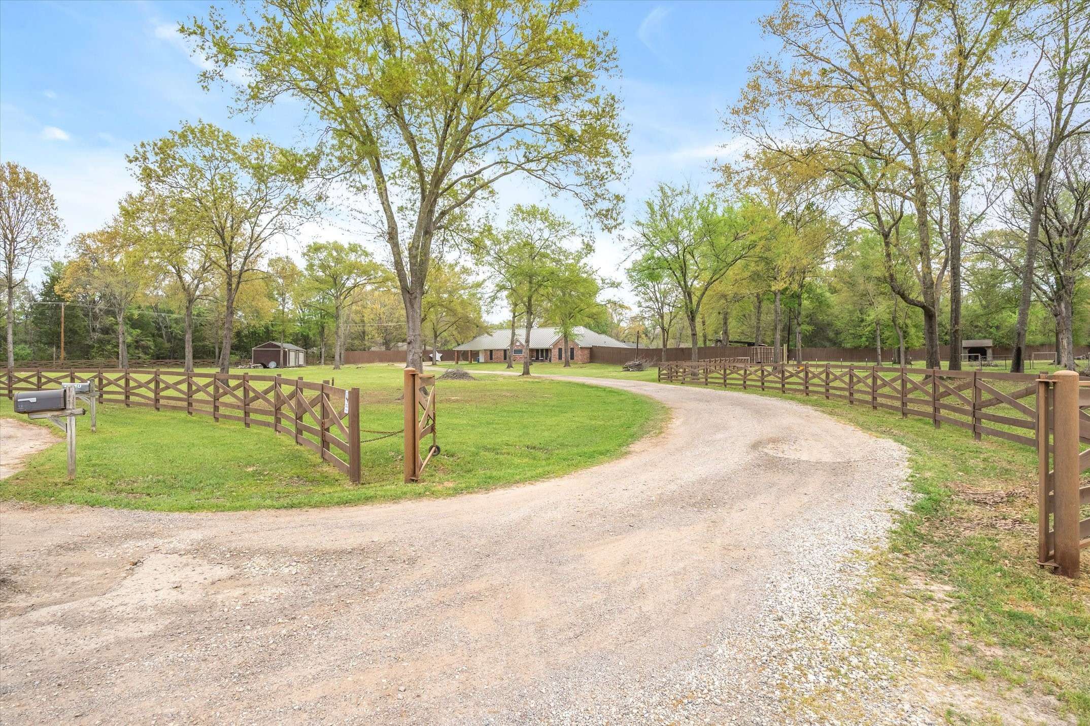Van, TX 75790,159 Private Road 8519