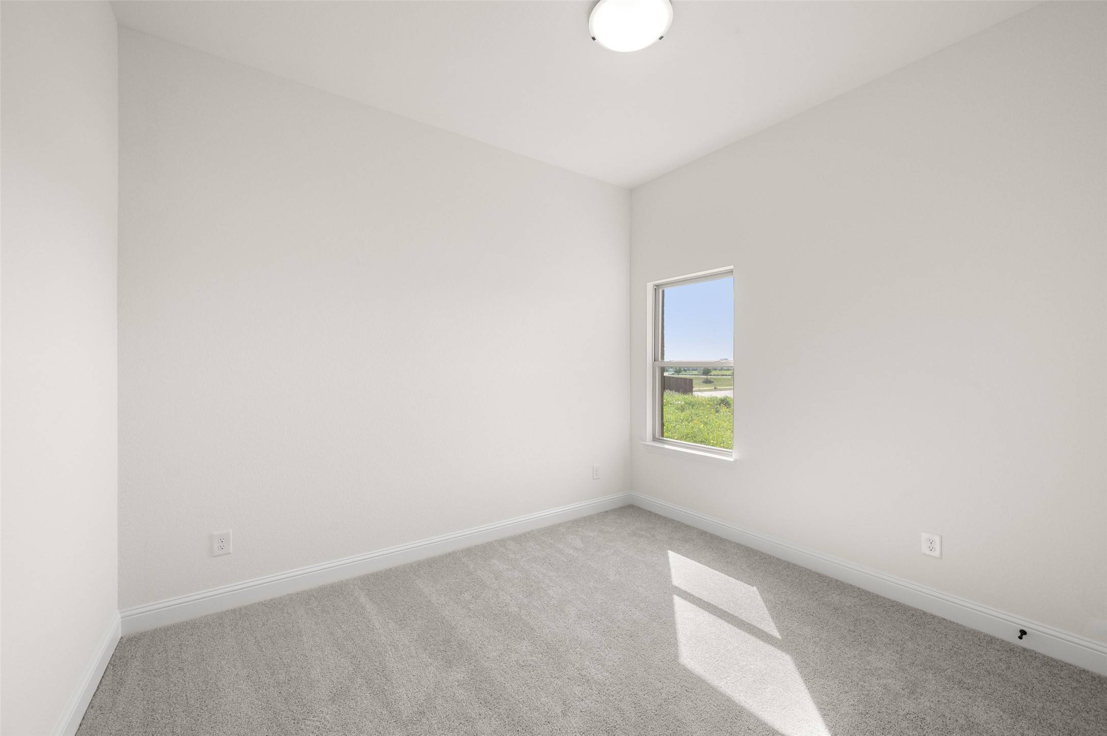 Grandview, TX 76050,104 Trinity