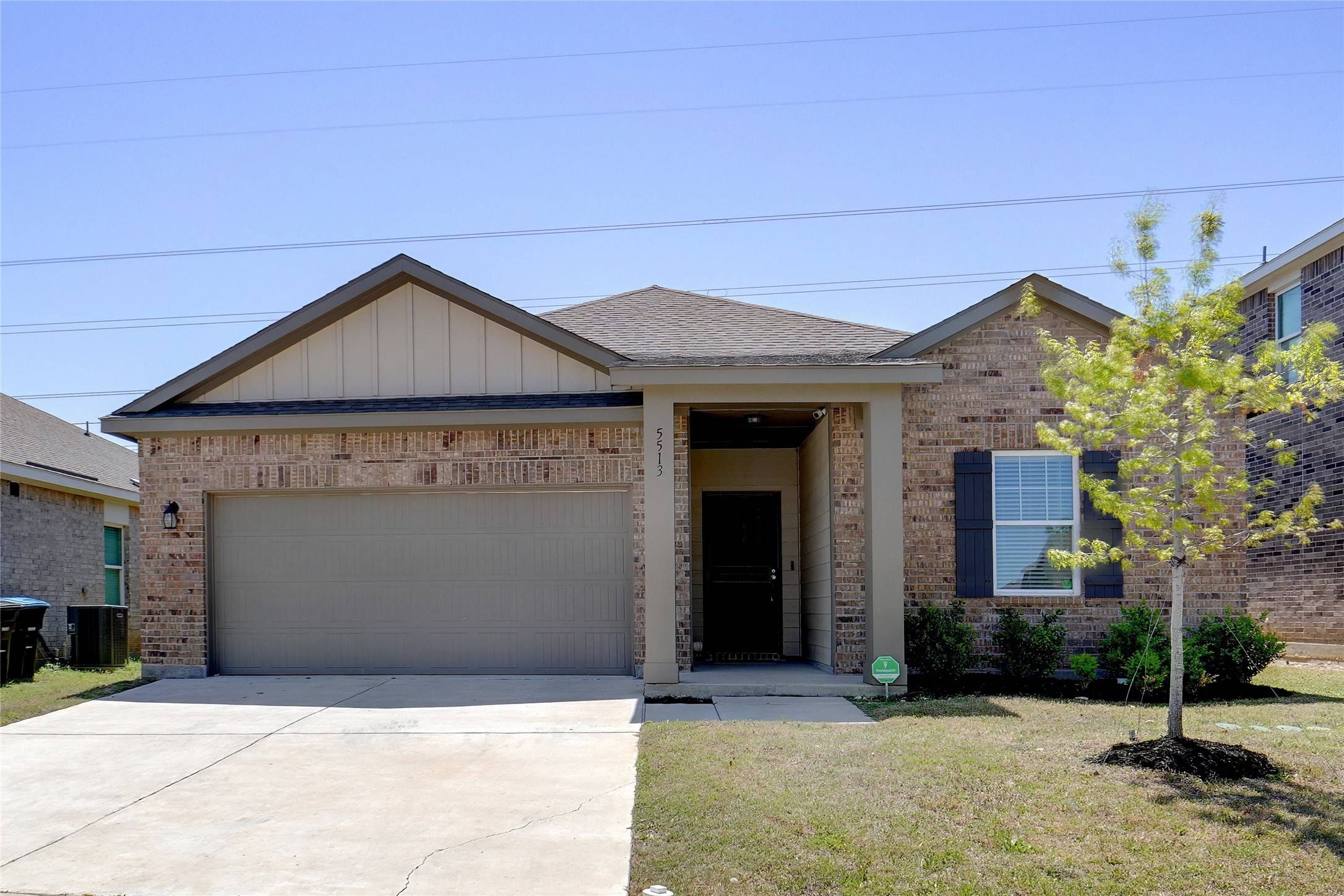 5513 Ladytown LN, Fort Worth, TX 76036