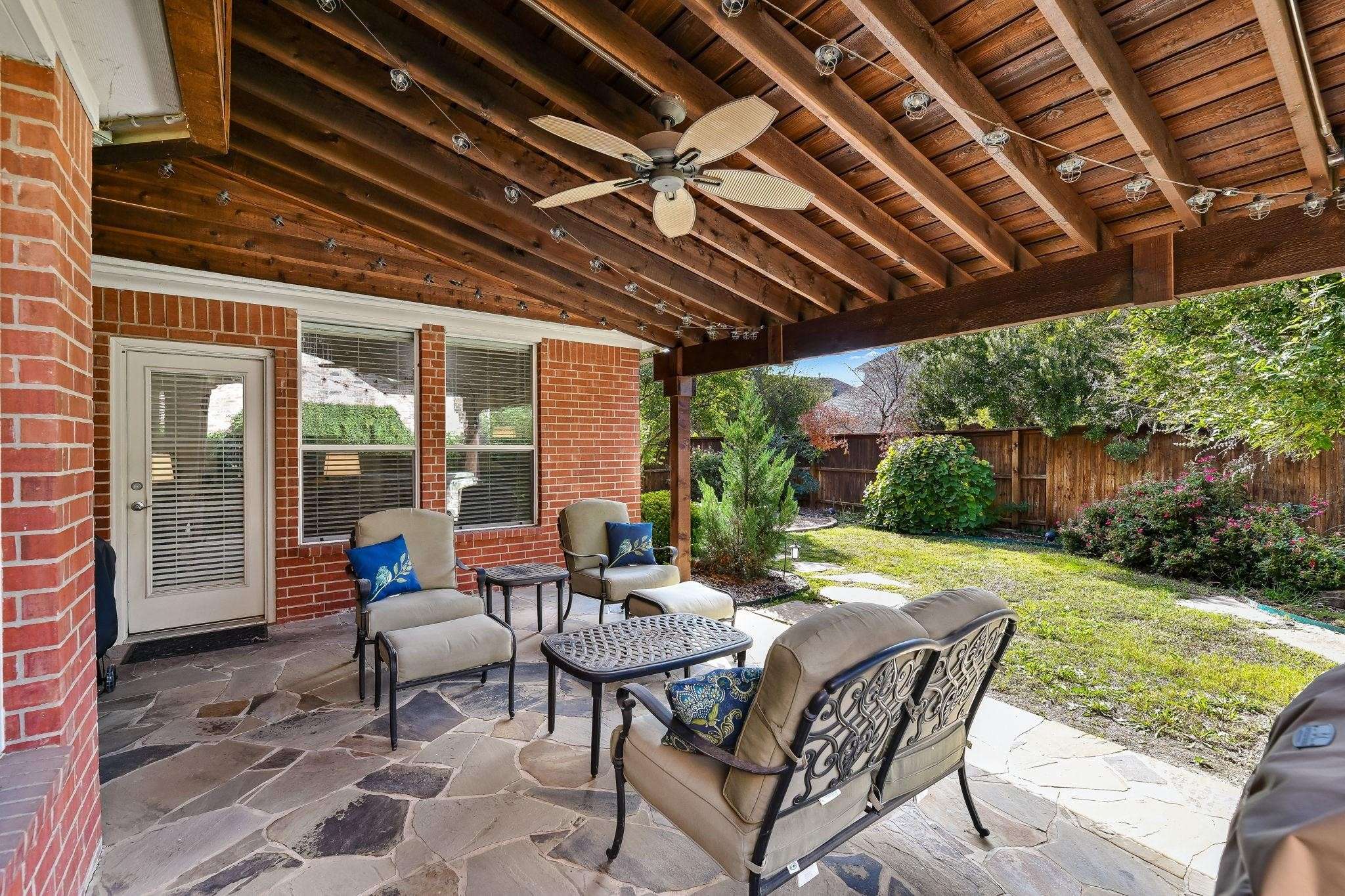 1431 Bonham Pkwy, Lantana, TX 76226