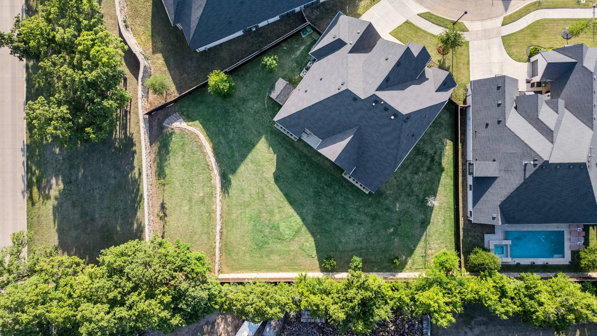 Argyle, TX 76226,318 Waters Edge DR