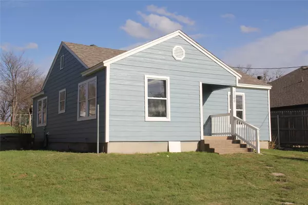 2100 Castleberry Cut Off RD,  Fort Worth,  TX 76114