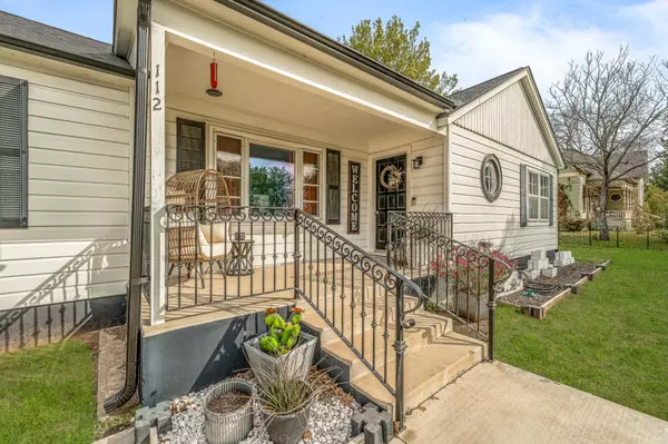 Hico, TX 76457,112 W Grubbs ST