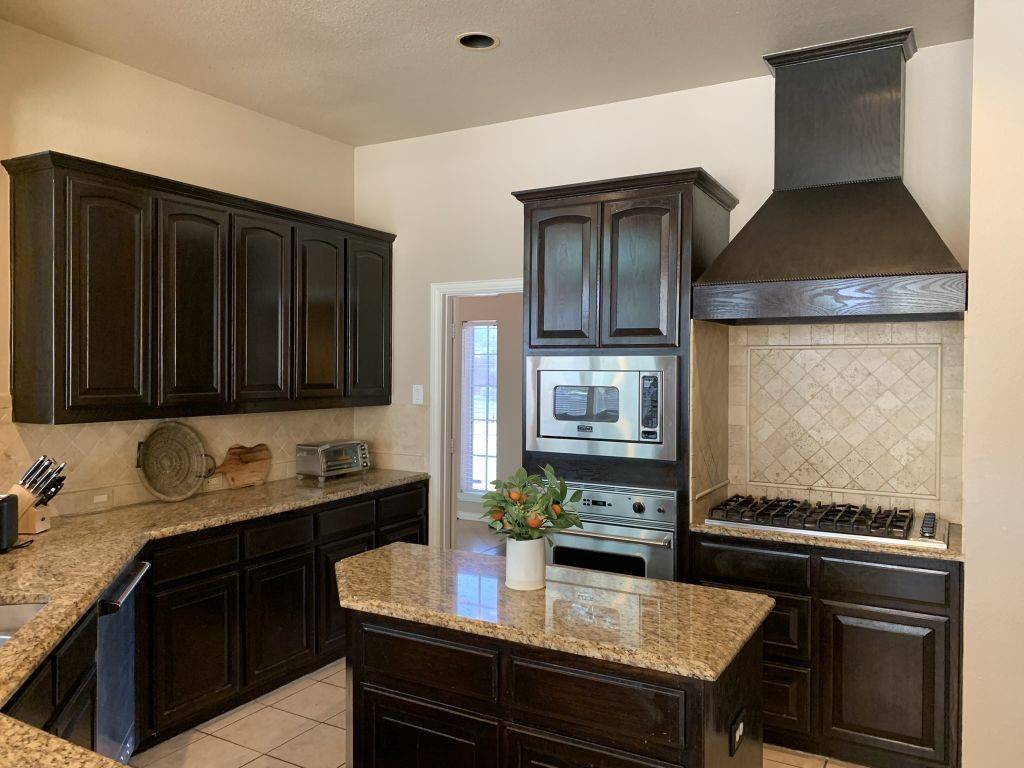 Trophy Club, TX 76262,106 Park LN