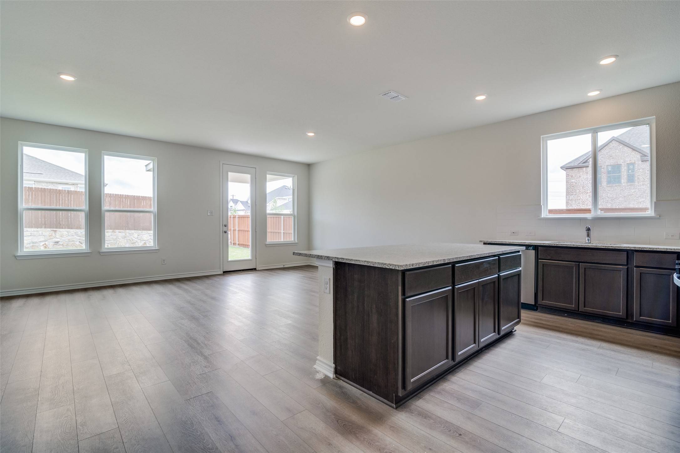 Crandall, TX 75114,3800 Parsons ST