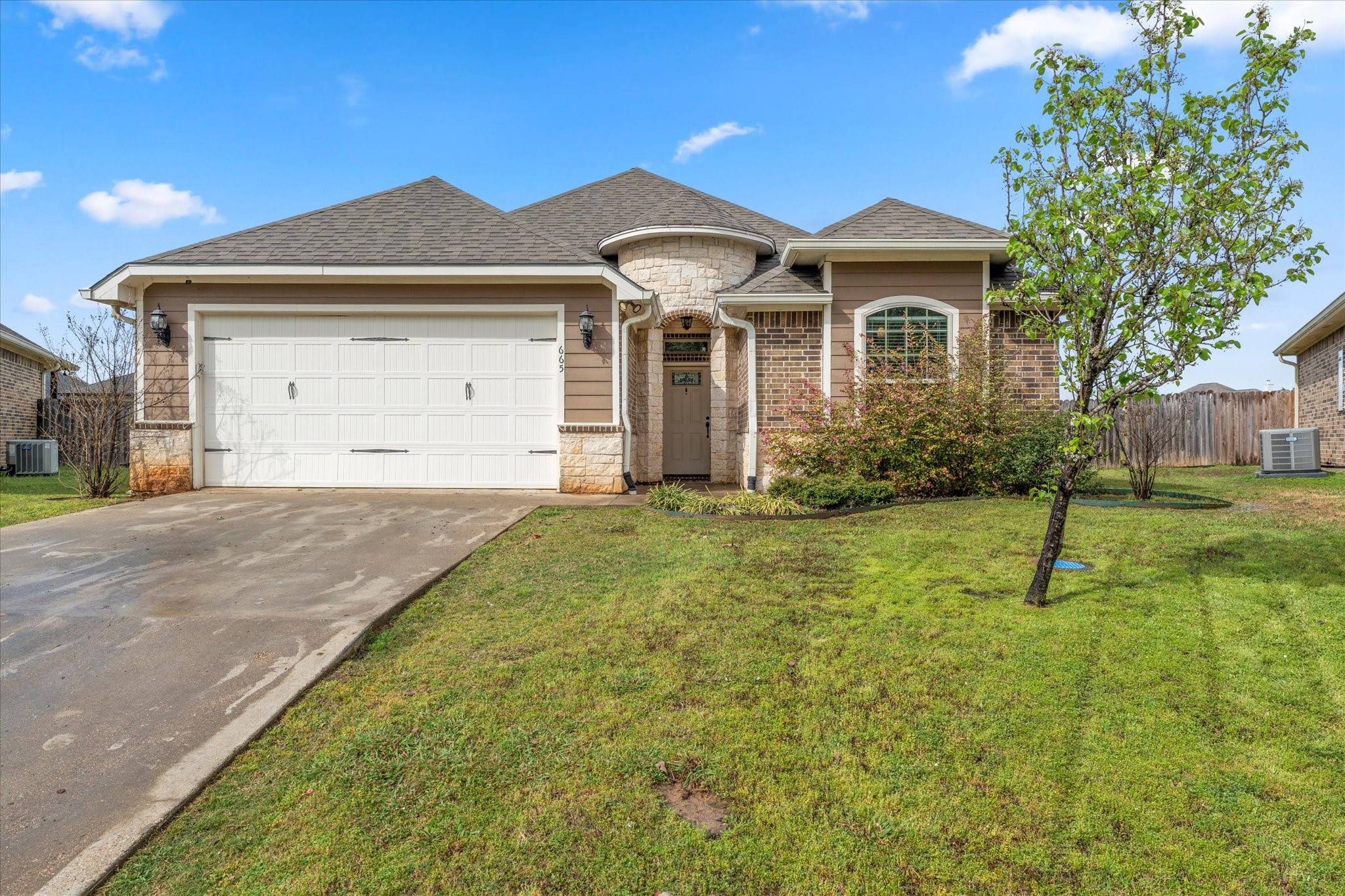 665 Nevills RD, Mount Pleasant, TX 75455