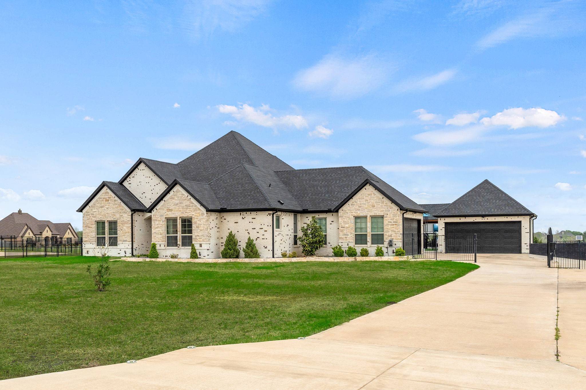 14088 Windrow DR, Talty, TX 75126