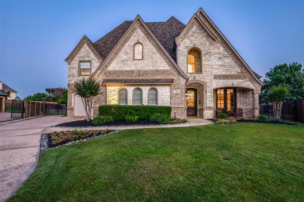 2112 Camden CIR,  Southlake,  TX 76092
