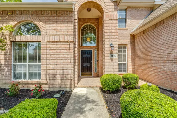 Mckinney, TX 75072,8806 Merlin CT